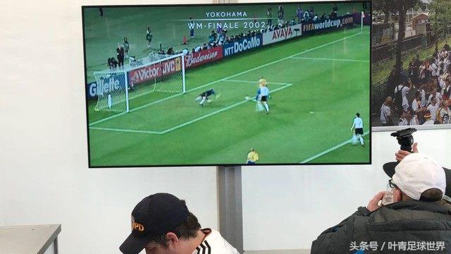 2014年世界杯，巴西7比1惨败的震撼与反思